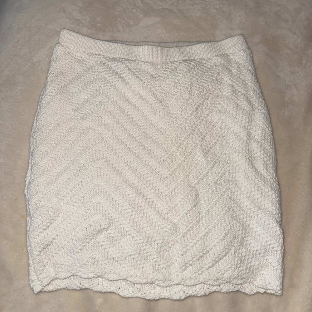 Hollister mini skirt